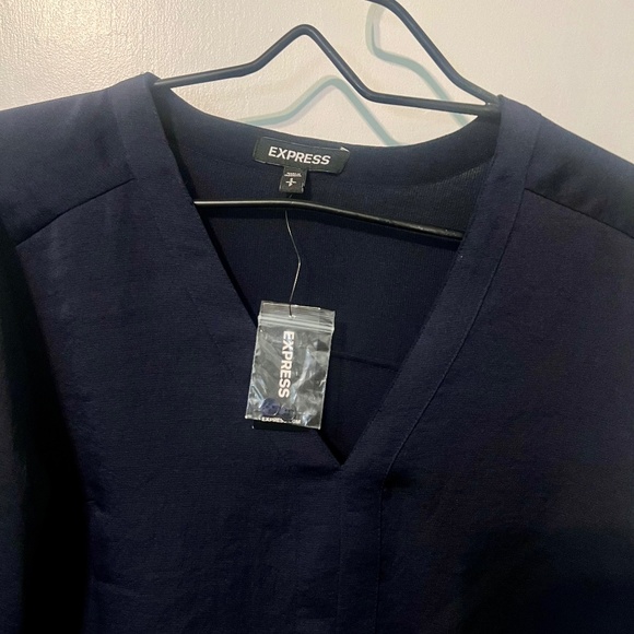 Express dark navy blouse - Picture 3 of 4